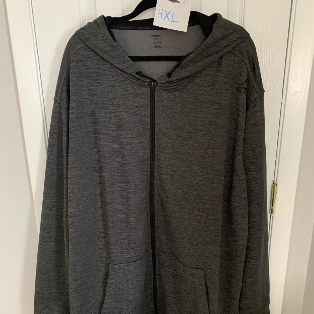 Men’s sweatshirt